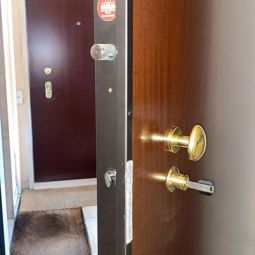 riparazione porta blindata buccinasco